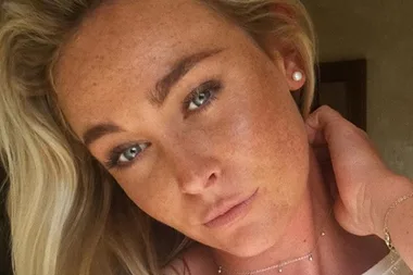 Instagram model Sinead McNamara rang her mother in tears before death