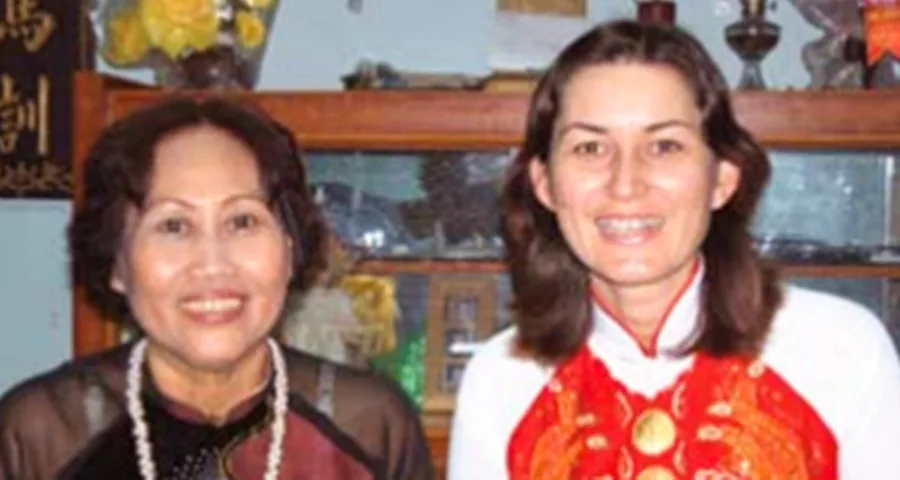 2004