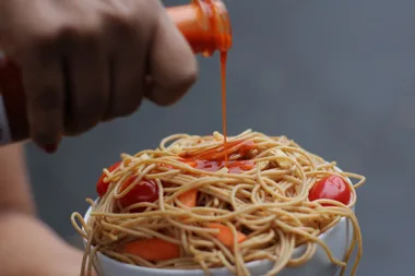 Man dies of food poisoning after eating five-day-old pasta