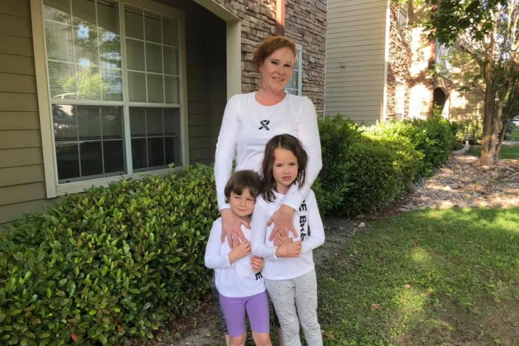 Bethany and her girls