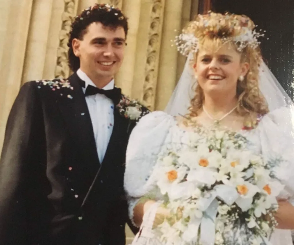 Jane Roulston married her ex husband Glenn