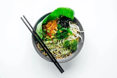 Besties get matching tattoos in exchange for free noodles