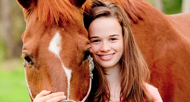 Meet the girl who forgets every day