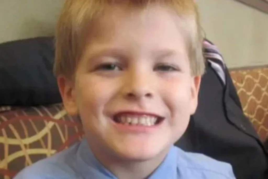 Elias Jones