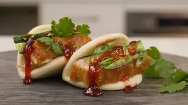 Crispy Pork Bao Bun