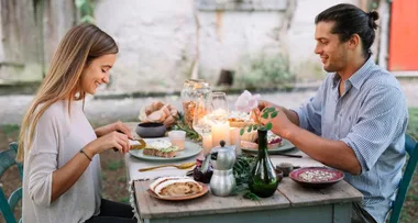 Six Best First Date Questions to Ask