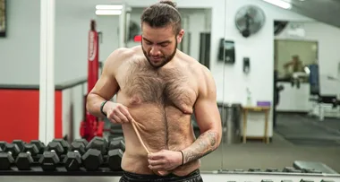Man loses 80kgs and HALVES his body weight using one simple trick