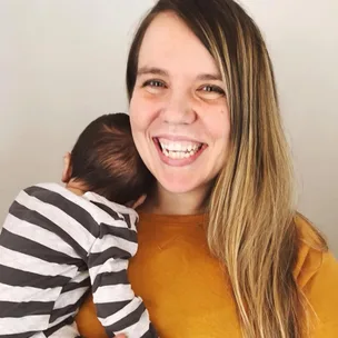 Mum is left outraged as café worker insults her daughter on the receipt