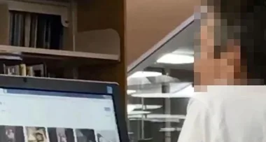 School children catch man watching porn at Sydney library