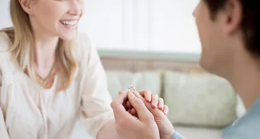 Bride-to-be complains about her $120 engagement ring after confronting her fiancé