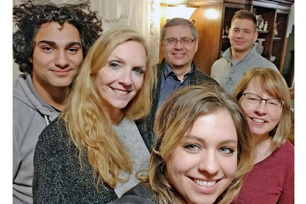 Jonathan and Pam with family
