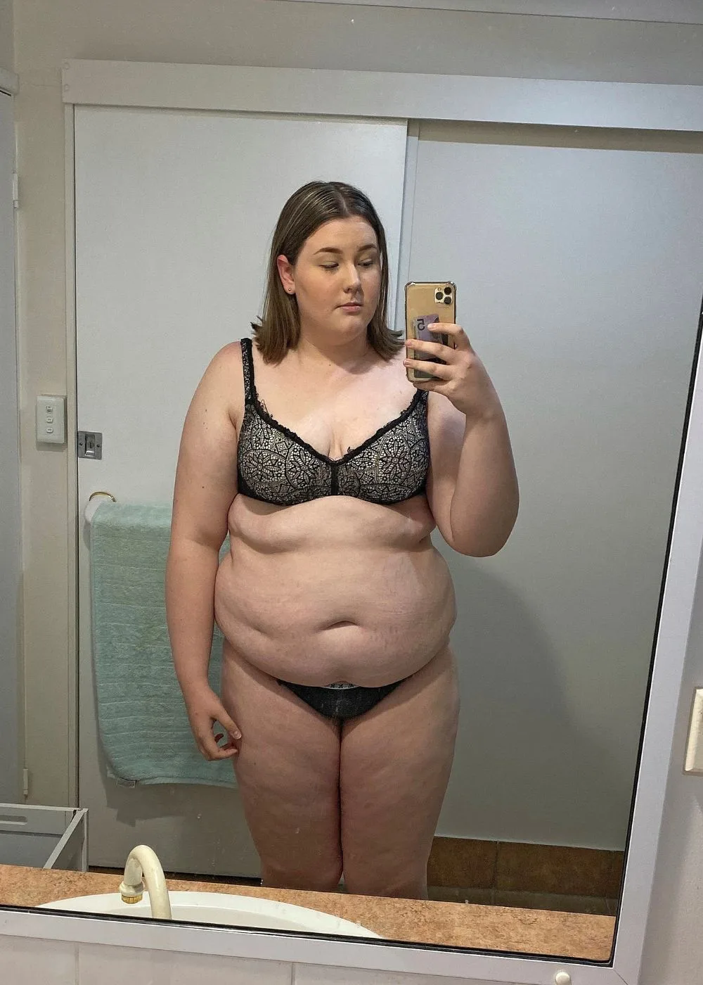 Ellie Baxter Before Weightloss