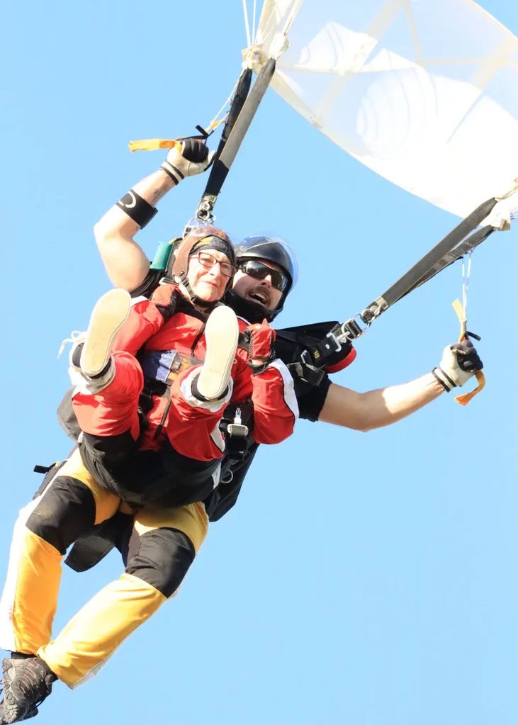 Hazel Georgantis skydiving