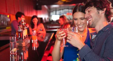 Enjoy a drink with a your other half? Science says that’s a good sign.