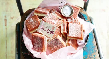 Rhubarb curd slice
