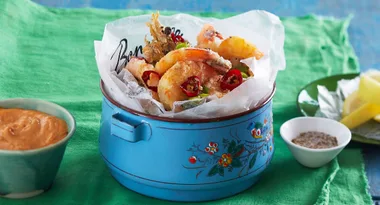 Crispy Fried Prawns with Smoked Paprika Aioli