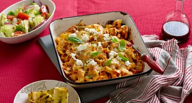 Easy Cheesy Tortellini Bake