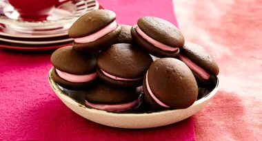 Dark Whoopie Pie