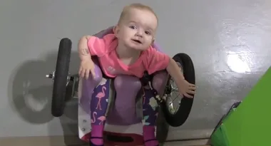 Parents make amazing DIY Wheelchair for their cancer-survivor baby