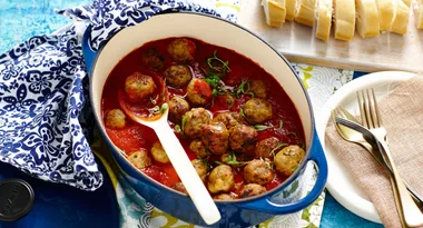 Snazzy Meatballs in Italian Sauce