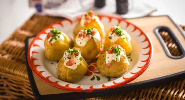 Baby Jacket Potatoes with Bacon & Chives