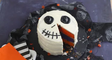 Easy Halloween Cake