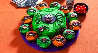 Halloween Spider Cake