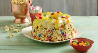 Popcorn Cake