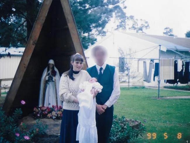 claire ashman married at 18