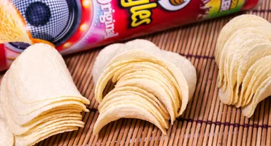You’ve been eating Pringles all wrong!