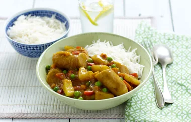 Pineapple & sausage curry