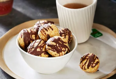 TIFFXO’s Jaffa Energy Bites
