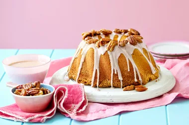 Cinnamon glazed spiced apple yoghurt cake