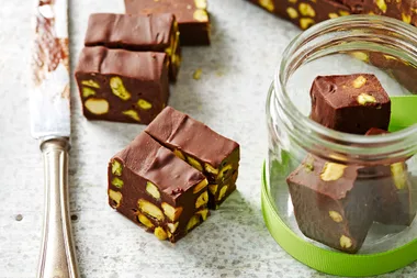 Pistachio dark chocolate fudge