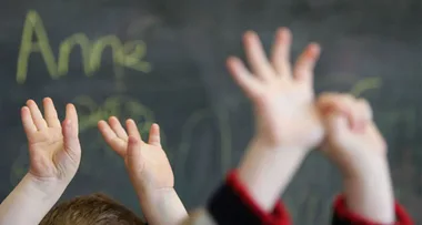 Mother refuses to let her daughter be taught by a fat teacher