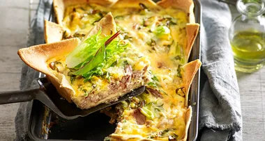Crusty tuna pie