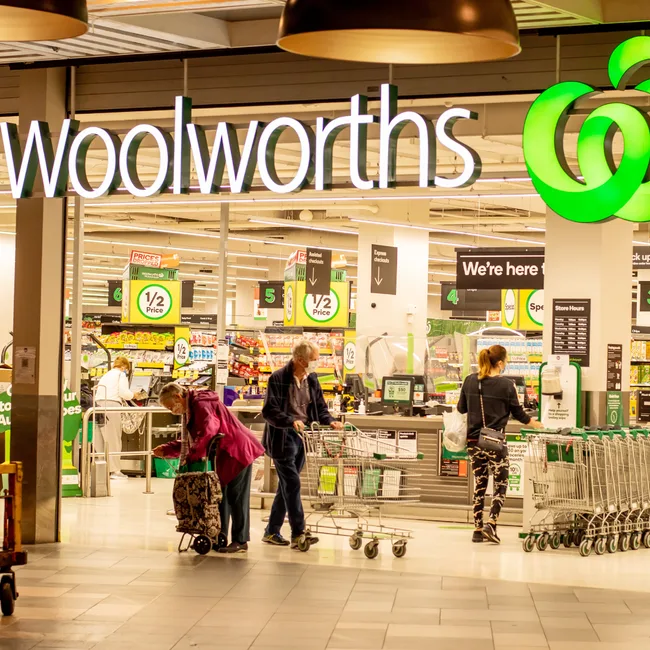 what-shops-open-on-boxing-day-Woolworths-Australia