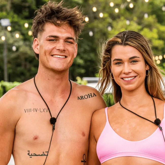 Noah Hura and Courtney Stubbs Love Island Australia