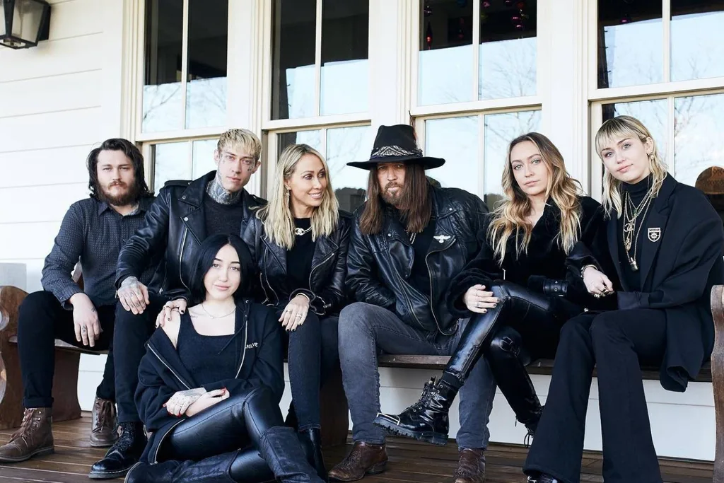 Cyrus Family photo