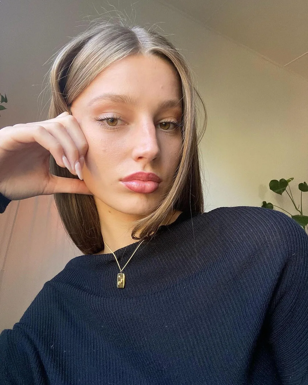 TC Edition horoscope necklace