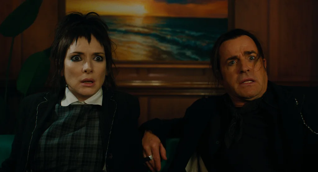 Winona Ryder returns to Beetlejuice sequel
