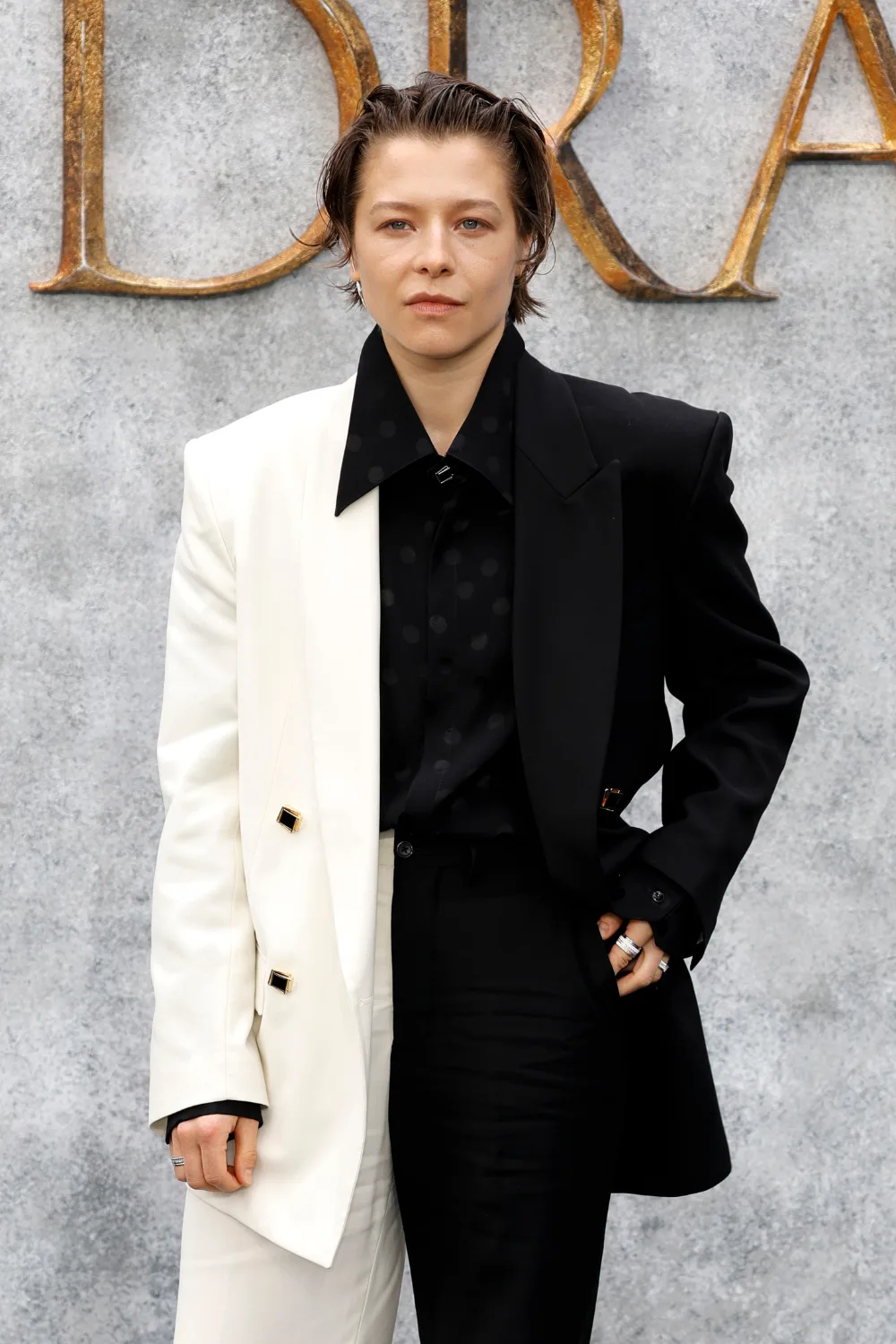 Emma D'Arcy wearing a two-tone suit at the House of the Dragon premiere.