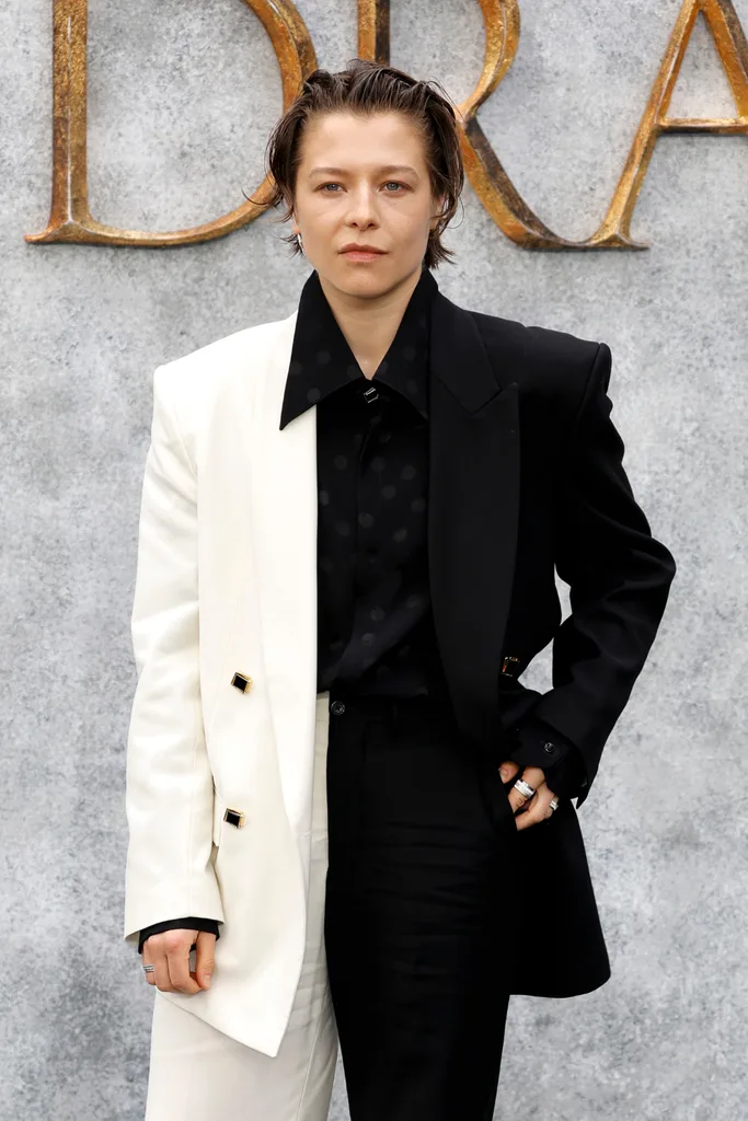 Emma D'Arcy wearing a two-tone suit at the House of the Dragon premiere.