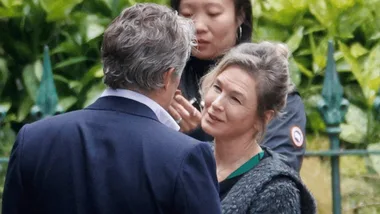 Twist as first pics of Hugh Grant on set of Bridget Jones emerge