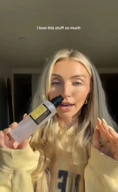 Cosrx snail mucin serum has a cult following