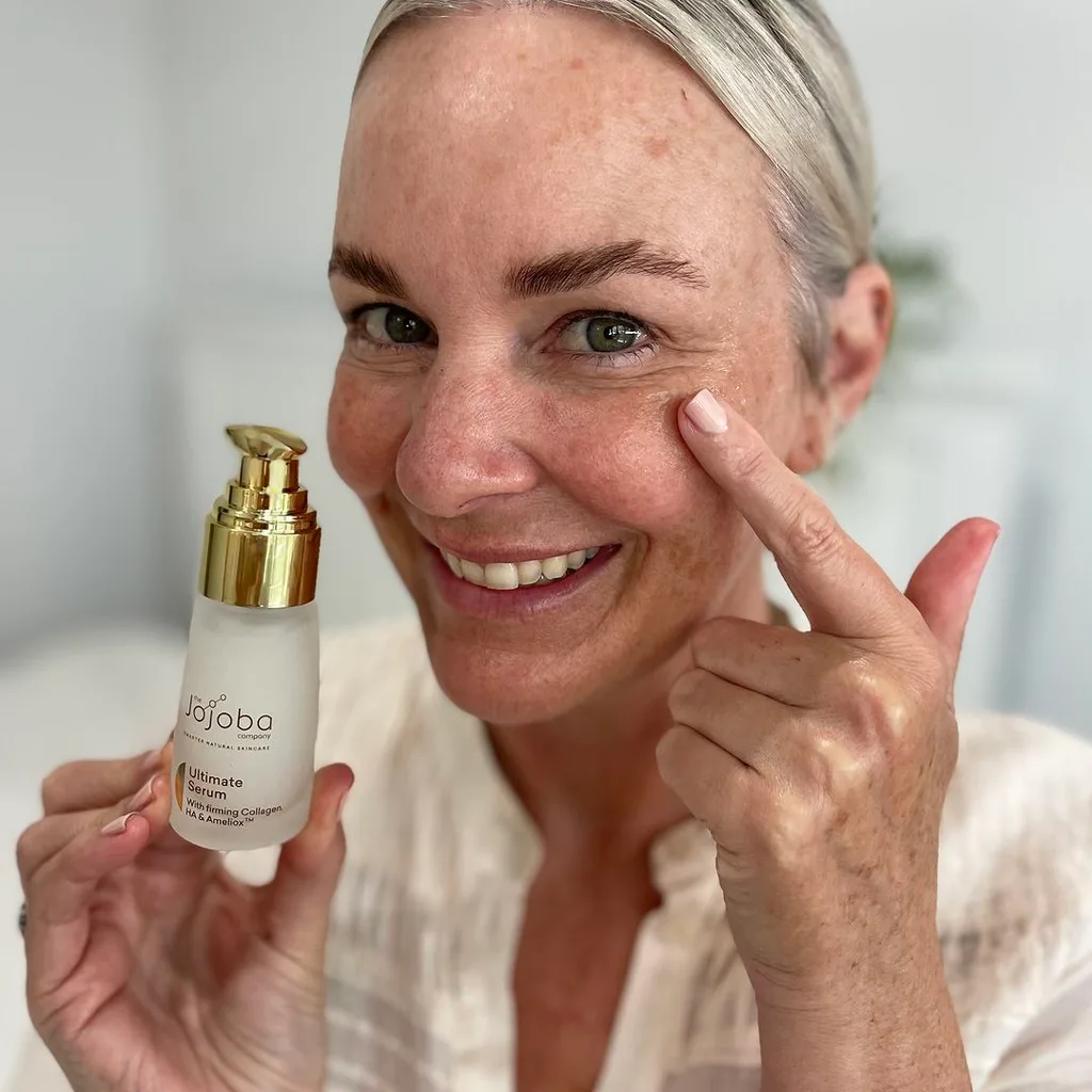 The Jojoba Company The ultimate serum