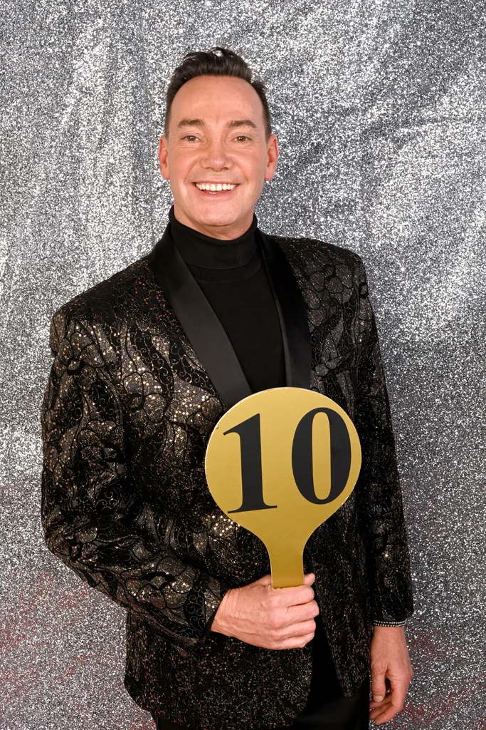 Craig Revel Horwood with a 10 paddel.