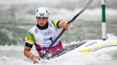 Who is Australian Olympic gold medalist Jessica Fox?