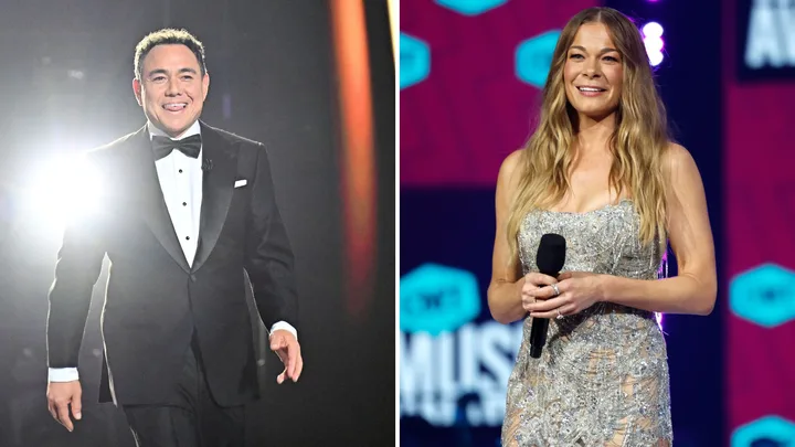 Logie host Sam Pang took a dig at LeAnn Rimes.