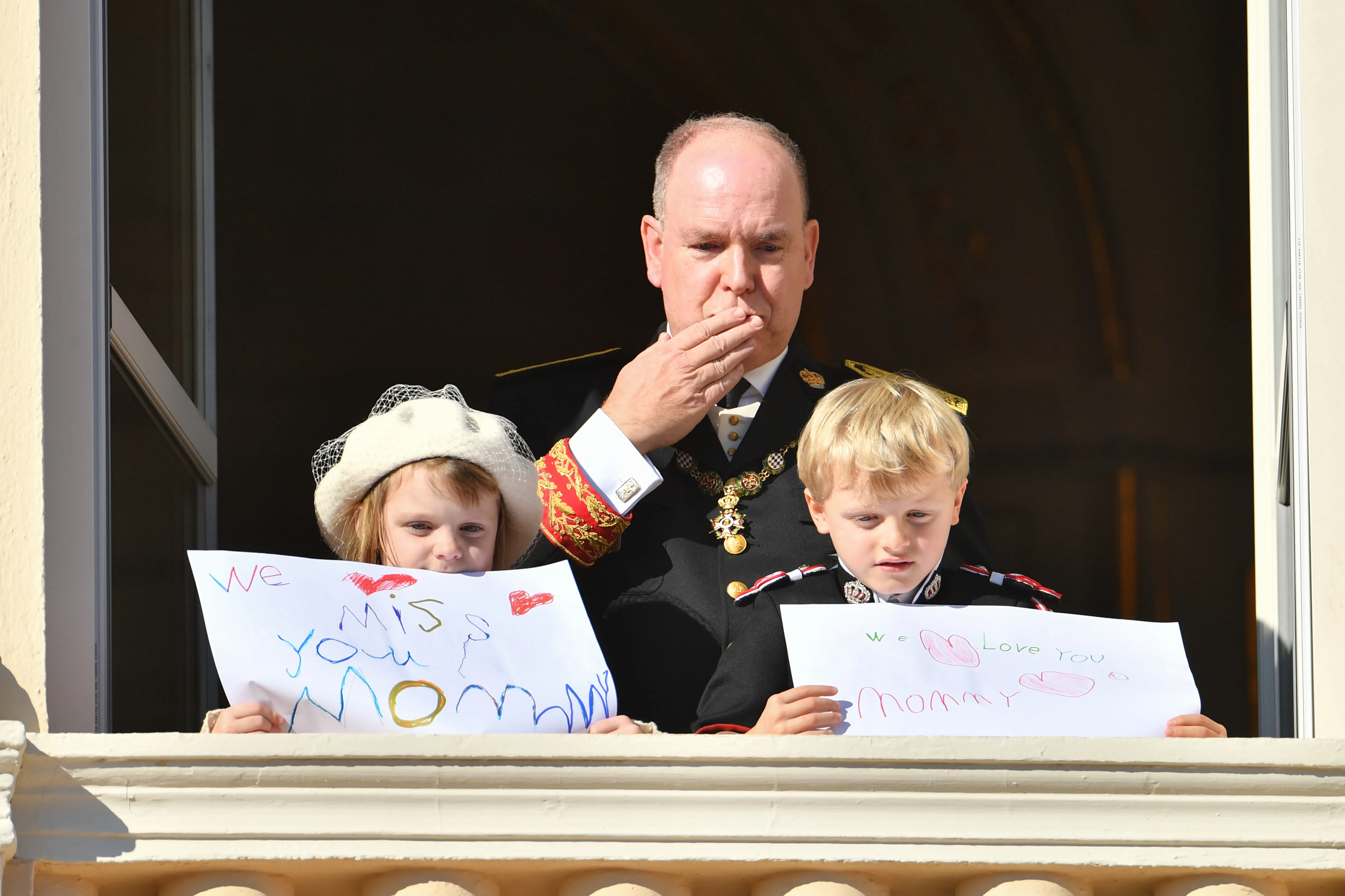 Prince Albert with his children